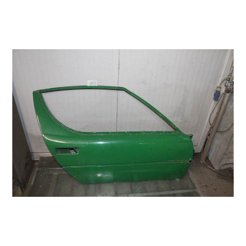 MONTREAL  PORTA DX USATA