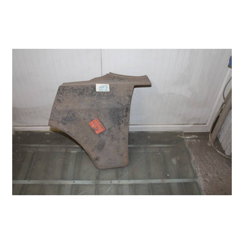 GT 1750  MEZZO PARAFANGO ANTERIORE SX ORIGINALE 105.44.54.023.00