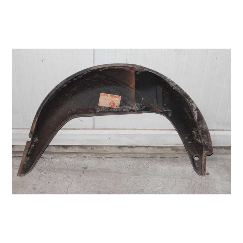 INSIDE REAR FENDER LEFT GENUINE 105.16.52.053.00