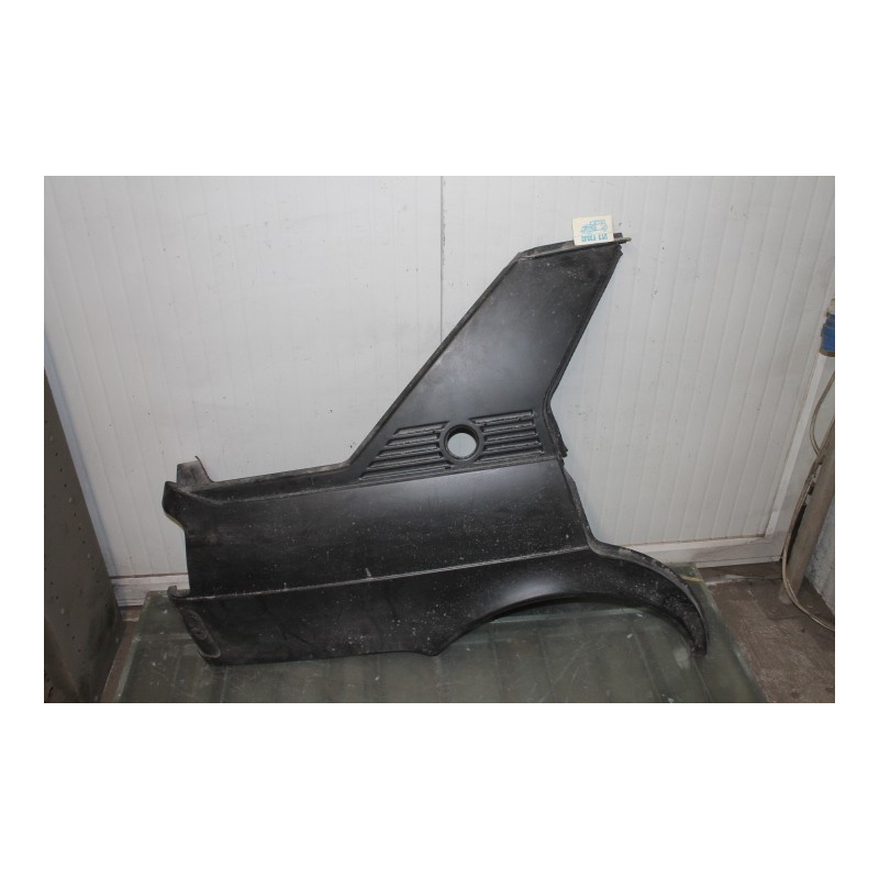 FENDER REAR RIGHT 0607206600