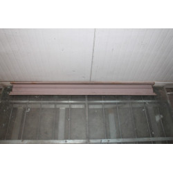 1100  103    SOTTOPORTA DX