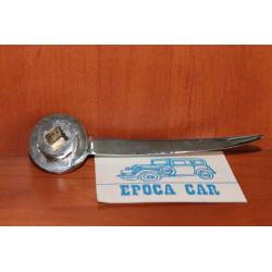 HANDLE INSIDE (SQUARE HOLE)