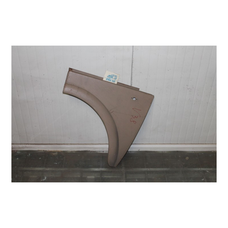 1100 TV    1/2 PARAFANGO ANTERIORE DX