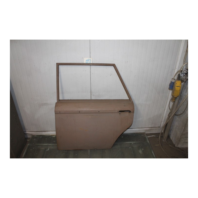 1300/1500  LEFT REAR DOOR  4118928