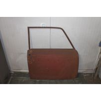 1100 D  FRONT RIGHT DOOR