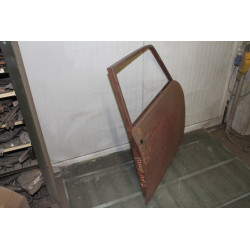 1100 D  FRONT RIGHT DOOR