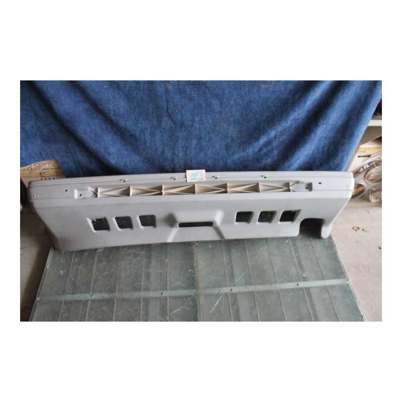 DELTA '83   REAR BUMPER  ( PLASTIC/RESIN ? )