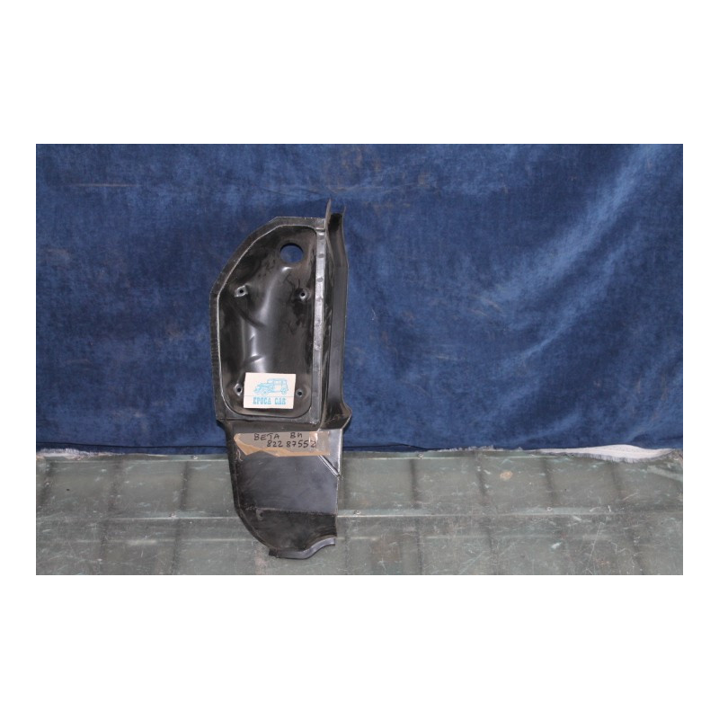 BETA BERLINA   REAR LEFT HEADLAMP SEAT