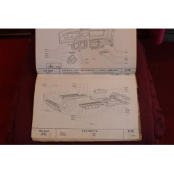 124 SPORT SPIDER  CS  CATALOGO PARTI DI RICAMBIO-CARROZZERIA (1° EDIZIONE 1972)