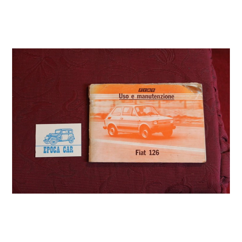 126      USE AND SERVICE BOOK (8°EDITION 1979) cover with little defects