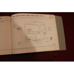 OM 100   CATALOGO PARTI DI RICAMBIO-CARROZZERIA (1970) MULTILINGUE buono stato