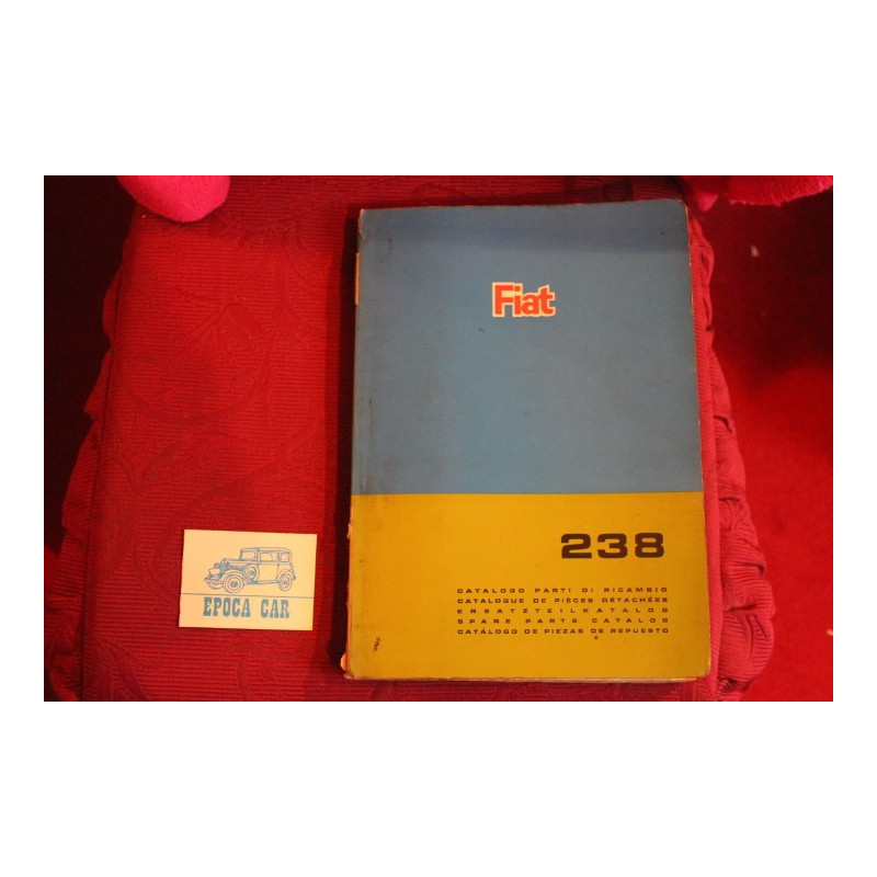 238   CATALOGO PARTI DI RICAMBIO-MECCANICA (1°ED.1967) costola un pò rovinata e qualche scritta interna