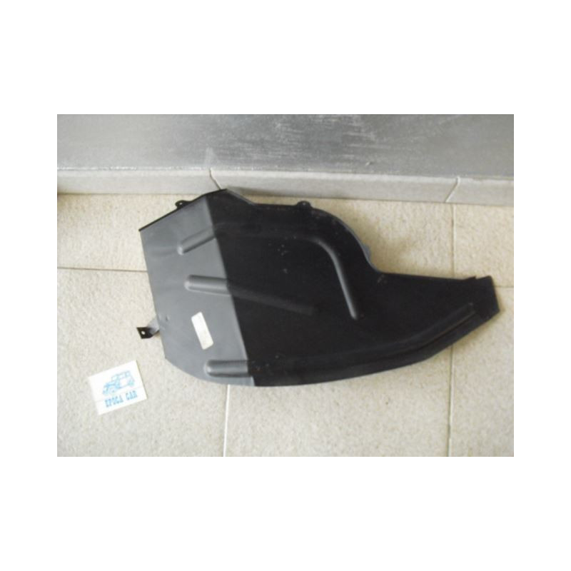 CHIUSURA ANTERIORE DESTRA PER 1.6  1.8 ALFETTA BN COD. 116425307600